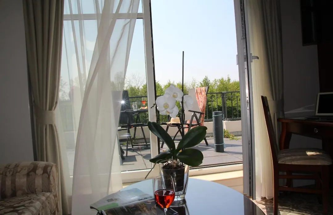 Avalon Ferienwohnungen Bellevue-1